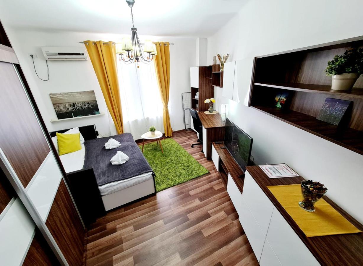 Central Old City Center Studio Universitate Coltea - Cav9 بوخارست المظهر الخارجي الصورة