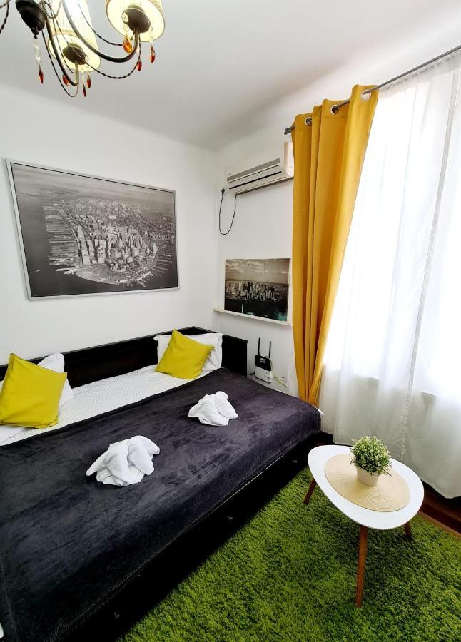 Central Old City Center Studio Universitate Coltea - Cav9 بوخارست المظهر الخارجي الصورة