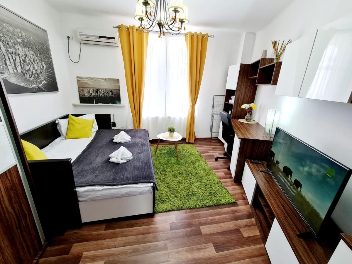 Central Old City Center Studio Universitate Coltea - Cav9 بوخارست المظهر الخارجي الصورة