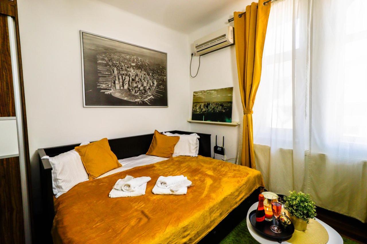Central Old City Center Studio Universitate Coltea - Cav9 بوخارست المظهر الخارجي الصورة