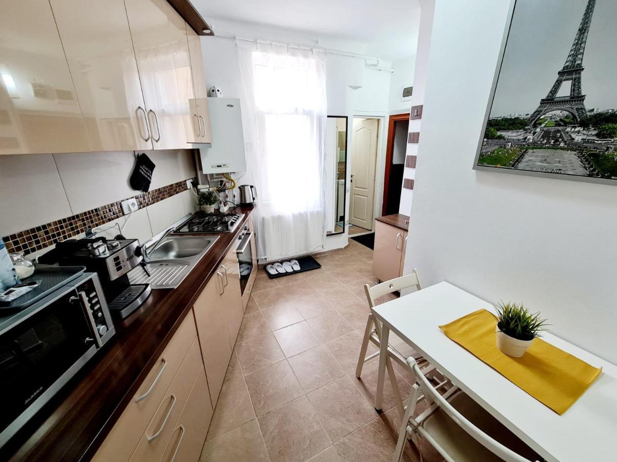 Central Old City Center Studio Universitate Coltea - Cav9 بوخارست المظهر الخارجي الصورة