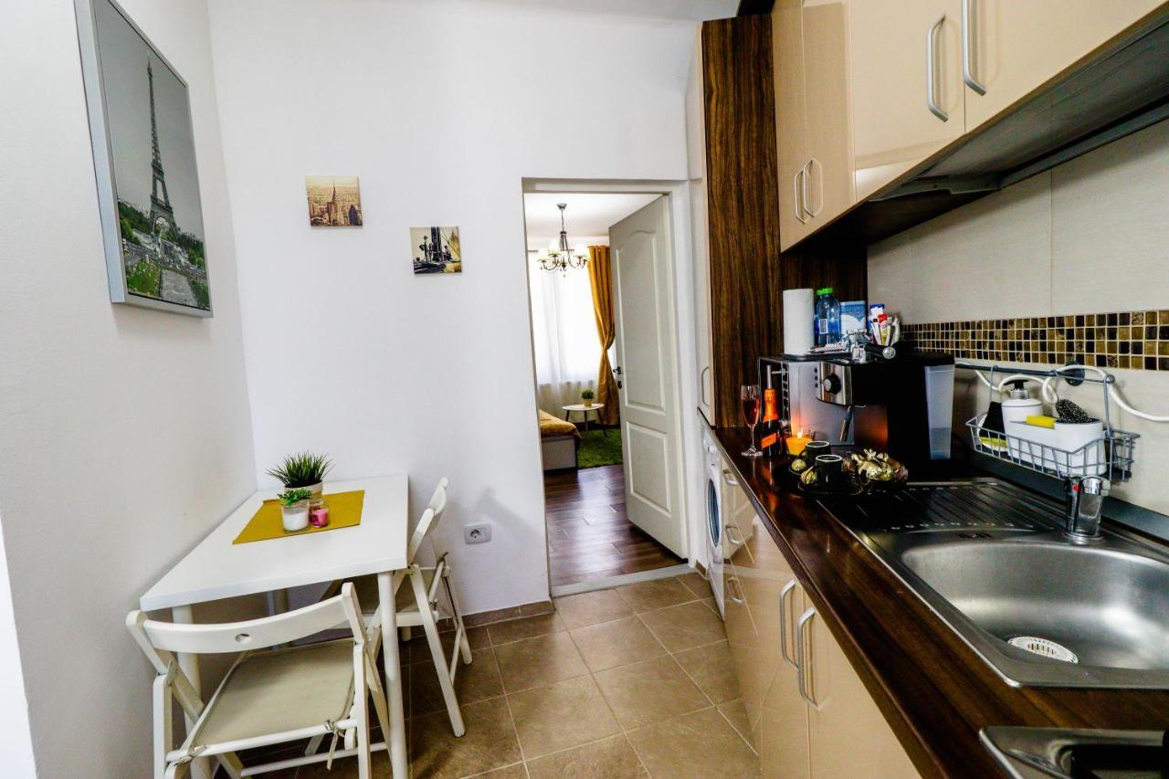 Central Old City Center Studio Universitate Coltea - Cav9 بوخارست المظهر الخارجي الصورة